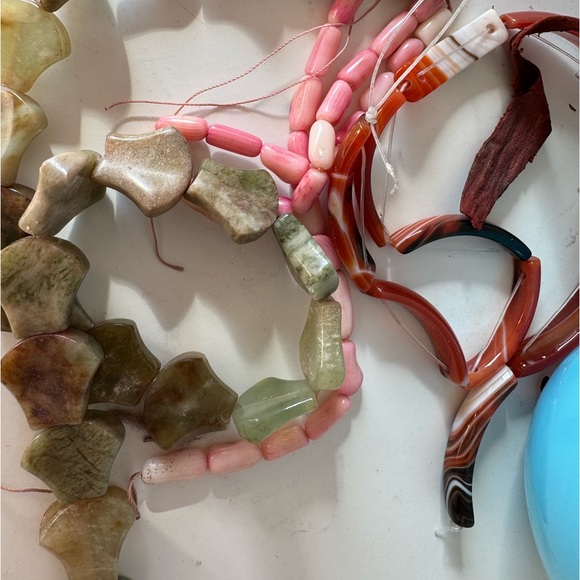 Gorgeous set of beads - Picture 2 of 4